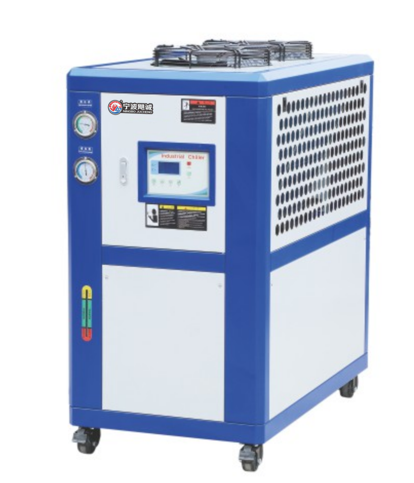 箱式風(fēng)冷冷水機(jī)01.png 箱式風(fēng)冷冷水機(jī)01.png